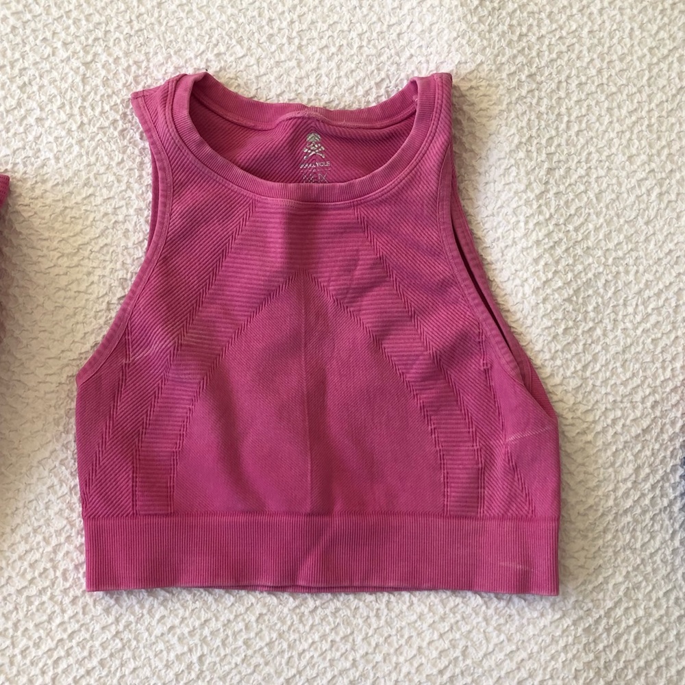 Sports bra! Beyond comfortable
